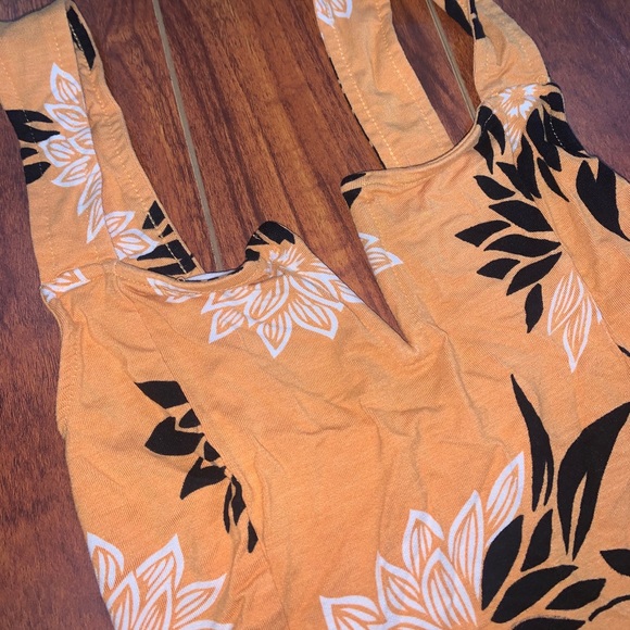 Amuse Society Body Suit - Picture 3 of 4